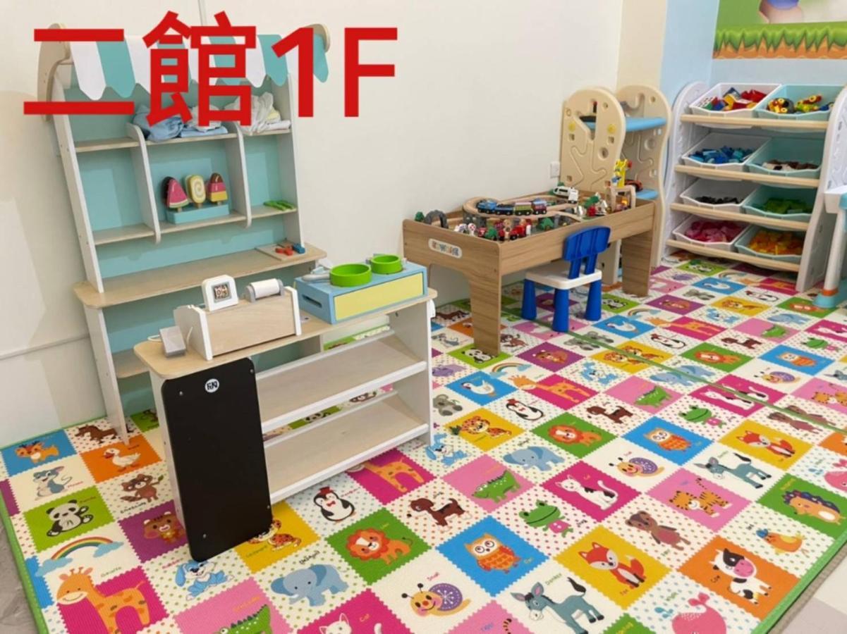 芹菜芋頭親子民宿 T'ai-tung Exterior foto